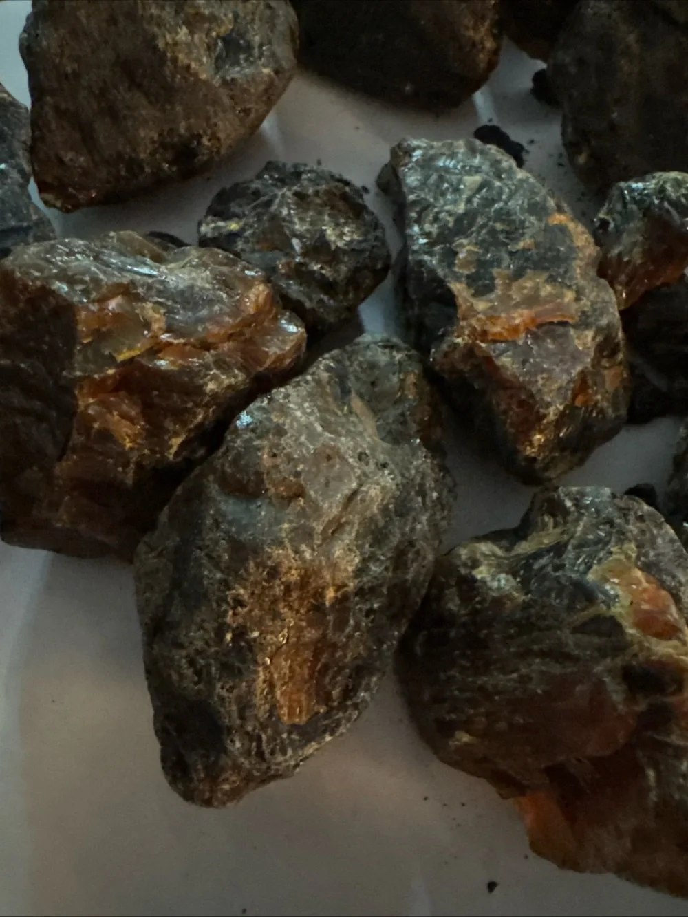 15 Medium Sizes Amber Raw Crystal Rocks (+some Smaller Pieces)
